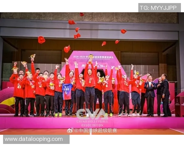 南京排球队的力量与激情:聚焦排球运动的崛起与发展 南京排球队的力量与激情:聚焦排球运动的崛起与发展